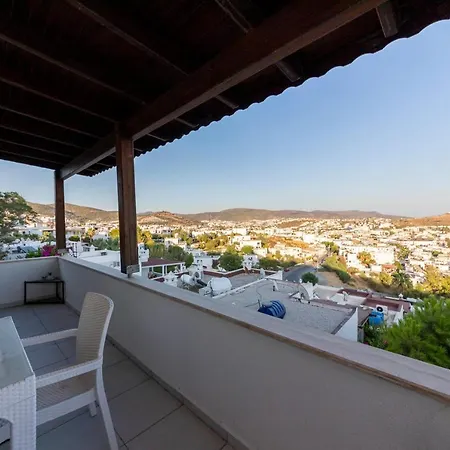 Colorful House With Magnificent Sea View Near Beach In Bodrum